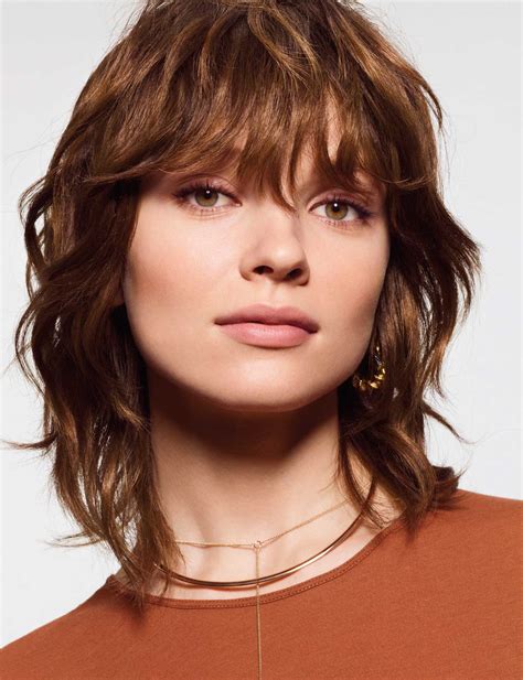 Coupe De Cheveux Mi Long Dégradé Effilé  Coupe De Cheveux Mi Long