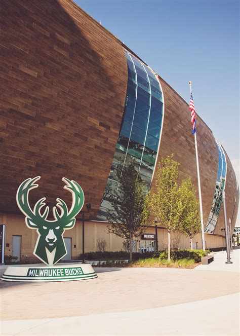 Bmo harris bradley center milwaukee bucks stadium journey. Milwaukee Bucks Arena | Stafford Smith