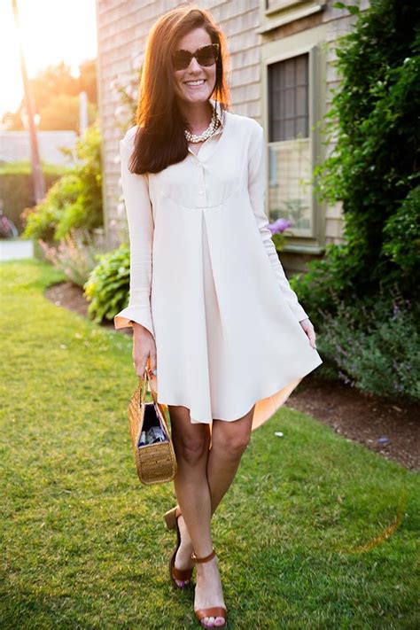 1000 Images About Love Her Style Sarah Vickers Classy Girls Wear Pearls On Pinterest