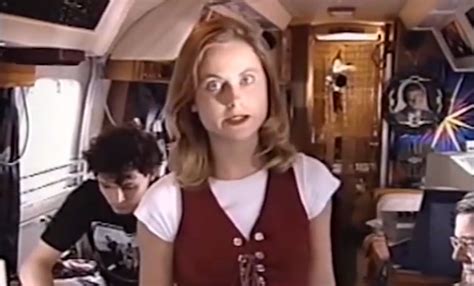 By signing up, i agree to the terms & to receive emails from popsugar. This Lost Pilot Featuring a Young Amy Poehler Is Comedy ...