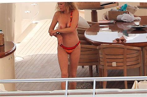 Melanie Griffith Topless Massage On The Boat Scandal Planet Free