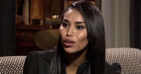 V Stiviano Denies Sexual Relationship With Clippers Owner Cbs News