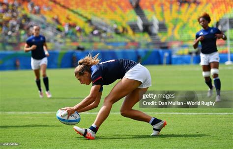 Lina Guerin Of France Scores A Try During The Womens Rugby Sevens