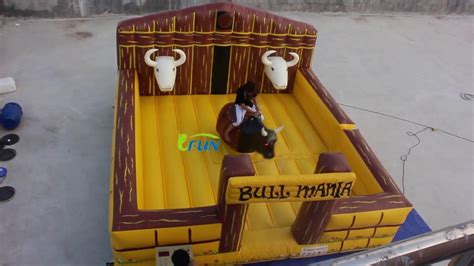 Mechanical Inflatable Rodeo Bull Inflatable Bull Riding Machine