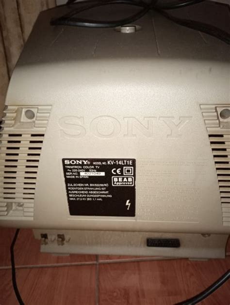 Sony Crt Kv 14lt1e Prodajem