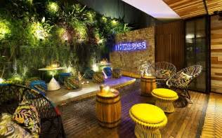 Lemongrass Restaurant Has A Modern Tropical Architecture Bar Restaurant Etc Modern