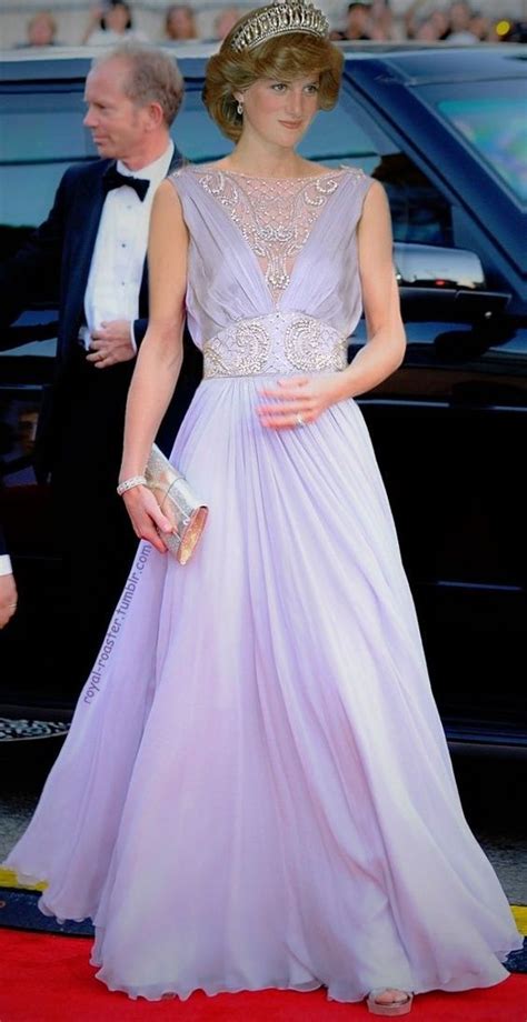 Princesa Diana Gorgeous Gown Princess Diana Dresses Princess Diana Fashion Princess Diana
