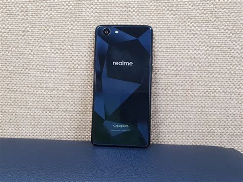 Realme 1 Review: Another ‘me 2’ Smartphone | Gadgets Now