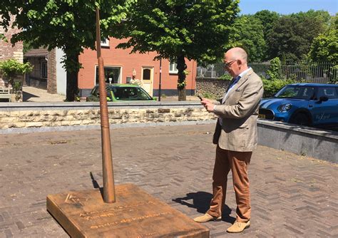 Meester schoenmaker hillie's ademt passie en kwaliteit en dat merkt u direct. Voerendaal in de Middeleeuwen - De Limburger