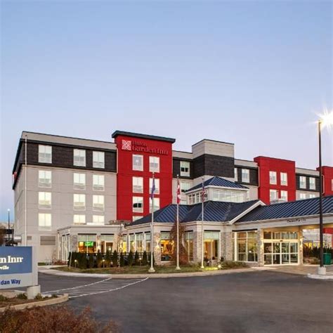 Hilton Garden Inn Toronto Oakville Located In Oakville Ontario This Hotel Offers Comfortable