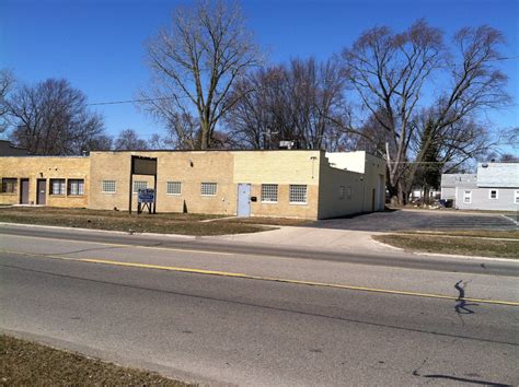 25916 W 7 Mile Rd, Redford, MI 48240 | LoopNet