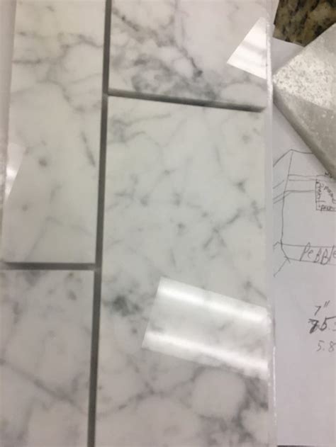 Over the weekend i installed a 3 hex, honed marble floor tile. What Color Grout With Carrara Marble - Walesfootprint.org