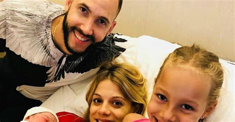His birthday, what he did before fame, his family life, fun trivia facts, popularity he was born and raised in santiago de cuba, cuba. Mondiali pallavolo, è nata la figlia di Osmany Juantorena ...