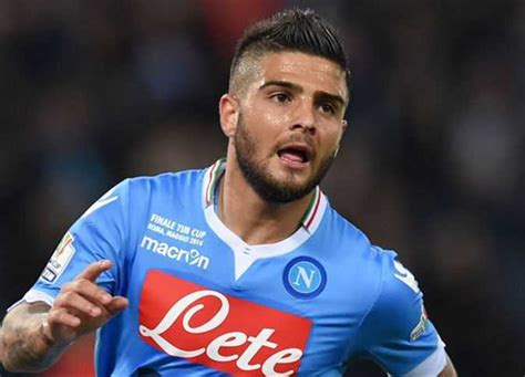 Dengan keterampilan tersebut, lorenzo insigne adalah mimpi buruk bagi para bek. نابولي يعبر أودينيزي إلى ربع نهائي كأس إيطاليا | المصري اليوم