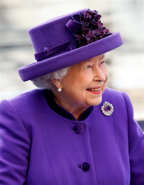 21 апреля 1926, мейфэр, вестминстер, лондон, англия, великобритания). What Is Queen Elizabeth II's Full Name? | POPSUGAR Celebrity UK