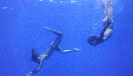A MAN IN THE HOUSE CHRISTOPHER ATKINS AND BROOKE SHIELDS SWIMMING IN