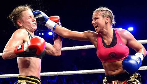 Women S Boxing Match Female Boxers Women Boxing Celebrity Fights