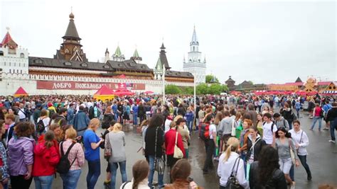 Moscow Russia July 24 Tourists Sightseeing On Red Square The Most