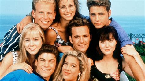 Jessica Alba Banned From Making Eye Contact With Beverly Hills 90210 Cast Au