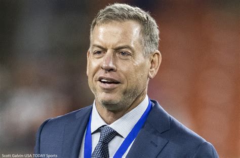Troy Aikman S New Contract With ESPN Reportedly Revealed