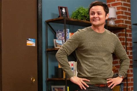 Arturo Castro Girlfriend Is He Gay Or Dating Anyone Question On His Sexuality Biografía