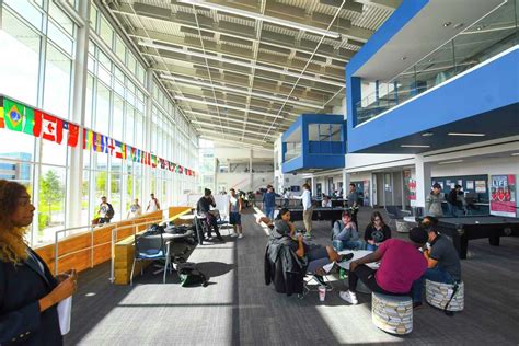 Lone Star College Cyfair Campus Opens New 266 Academic Center