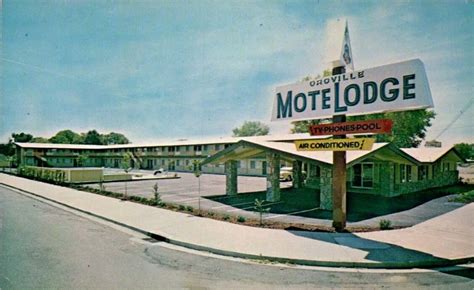Pin By Larissa Lemke On Mid Century Modern Motels Oroville Mid