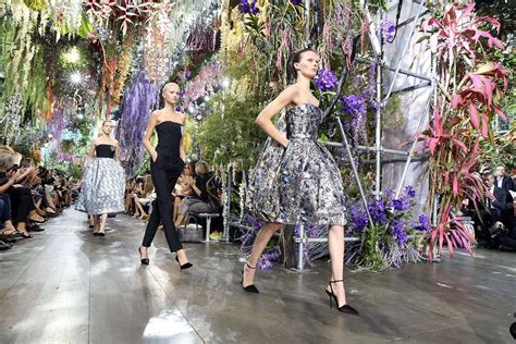 Lo Más Glam De La Semana De La Moda En París Ss2014 Desfile De Moda