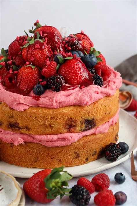 Summer Berry Cake Jane S Patisserie