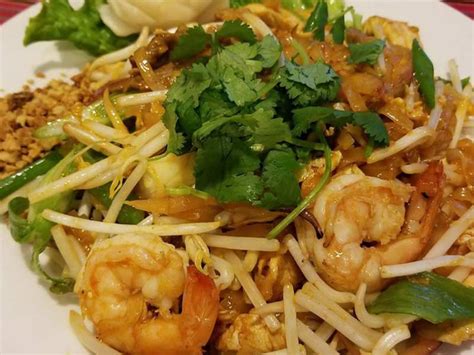 Thai Noodles Visit Simi Valley
