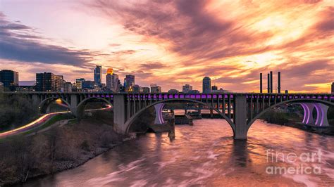 Minneapolis Skyline At Sunset Photograph By Lavin Photography