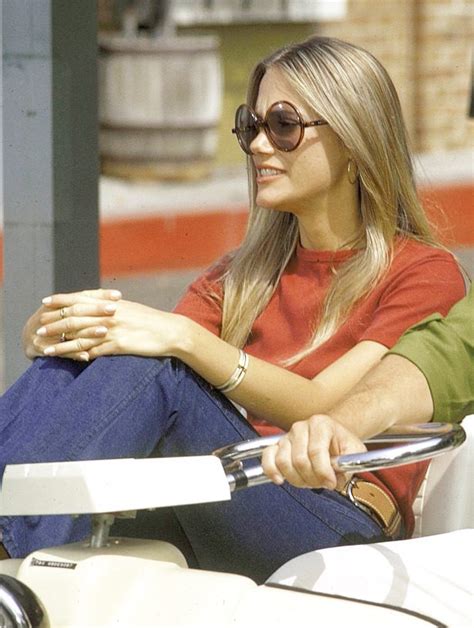 Peggy Lipton On The Set Of The Mod Squad 1970 The 70s Was Party Time