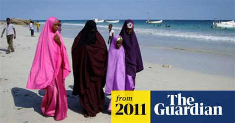 Somalis Revel On Mogadishus Safe Beaches For First Time In Three Years