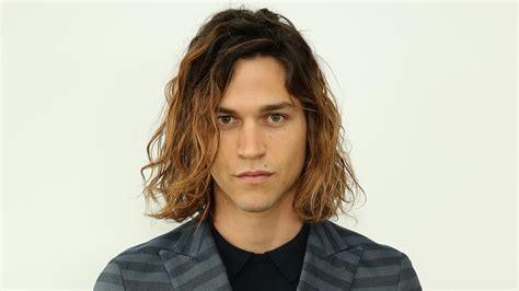 Although i think it's going to be a mess, sometimes it looks. The New Rules of Long Hair, According to the Experts | GQ