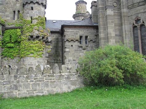 Pozrite si recenzie zariadenia löwenburg castle, umiestnenie a fotografie od cestovateľov v kassel, nemecko na tripadvisore. Löwenburg Castle (Kassel) : 2020 Ce qu'il faut savoir pour votre visite - Tripadvisor