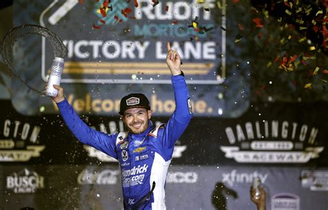 Kyle Larson Wins Cook Out Southern 500 To Advance In Nascar Cup Playoffs Jayskis Nascar Silly
