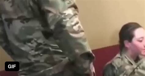 Drill Instructor Wakes Up A Napping Private 9gag