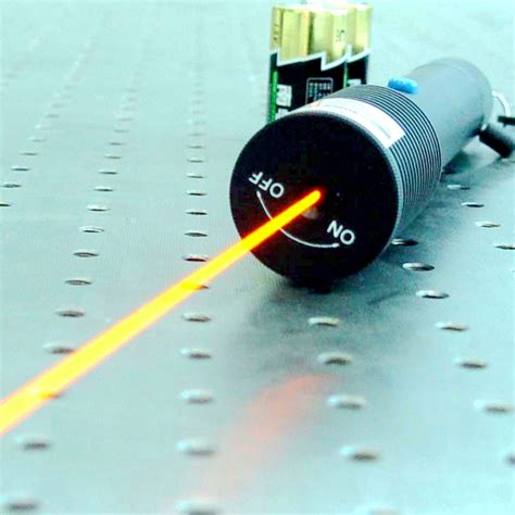 589nm Portable Yellow Laser Device Amber Yellow Laser Pointer