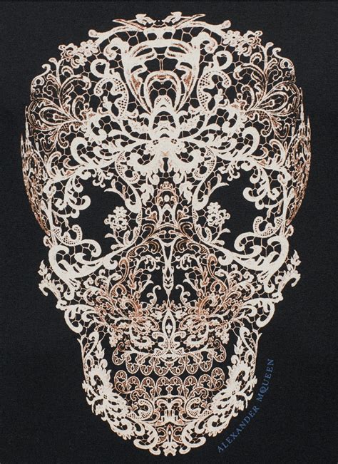 Lyst Alexander Mcqueen Lace Skull Print Short Sleeve T Shirt In Black