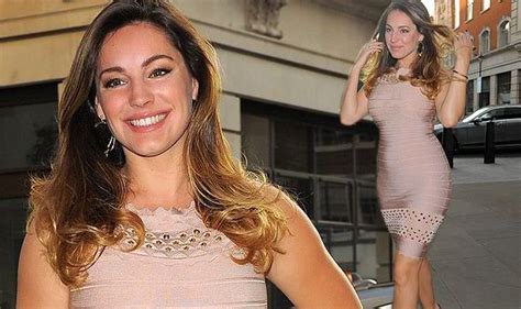 Kelly Brook Laughs Off Weight Jibes As She Shows Off Glorious Figure In