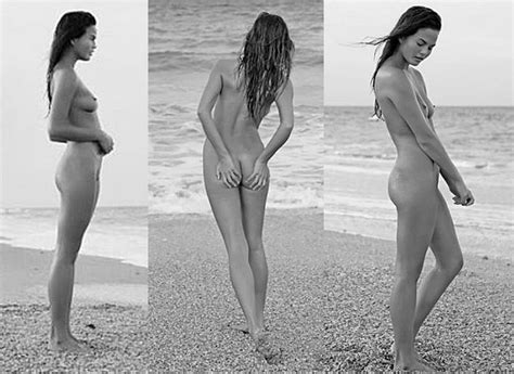 Chrissy Teigen Al Desnudo Desde La Playa Ponen El Cuerpo Teleshow