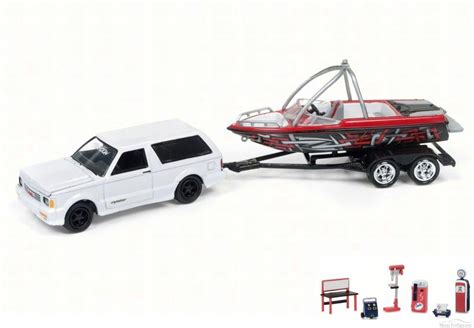 Diecast Car And Chevron Shop Tools Package 1992 Gmc Typhoon W Trailer