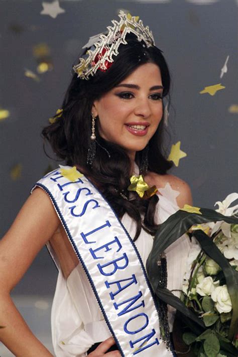 ملكة جمال لبنان جويس عبود اجمل بنات