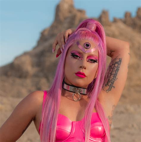 Lady Gaga Pink Hair