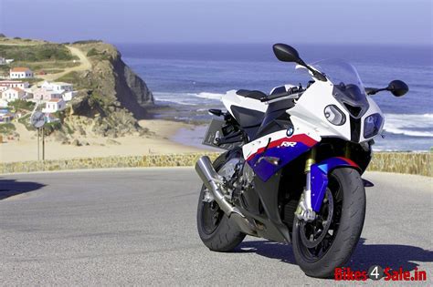 The brake bike and feel could have been better. Best 1000cc Superbikes in India - Bikes4Sale