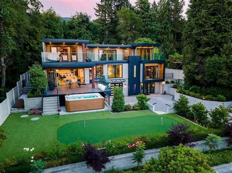 Brilliantly Designed Contemporary Home In West Vancouver Sells For C