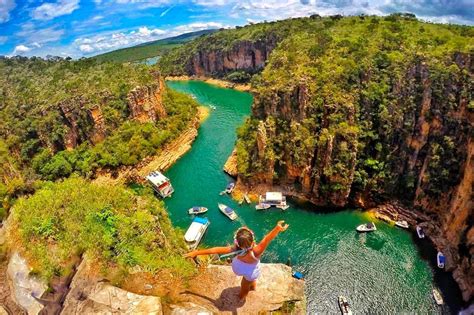 Após O Retorno De Uma Viagem A Minas Gerais Onde