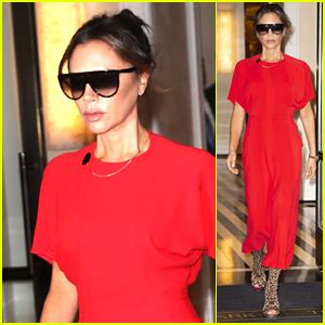 Victoria Beckham Steps Out Looking Chic In Red In Nyc Victoria