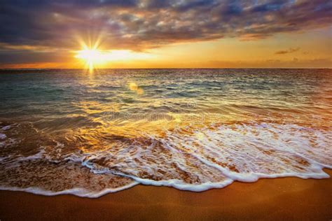 Calm Ocean During Tropical Sunrise Stock Image Image Of Haze Idyllic