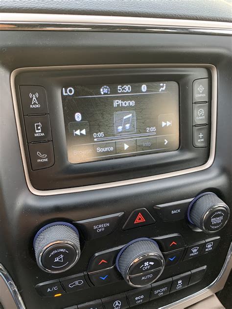 Zyklop Vorbei Kommen Barriere Jeep Cherokee Radio Update Idee Abbrechen
